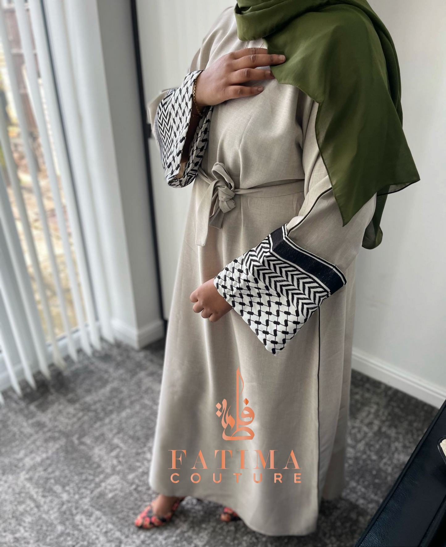 Olive Beige Keffiyeh Cuff Abaya